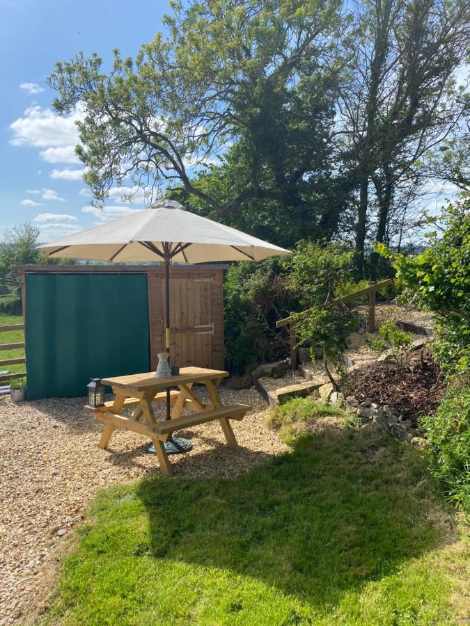 The Yurt @ Osmore Hotel Axminster Exterior photo